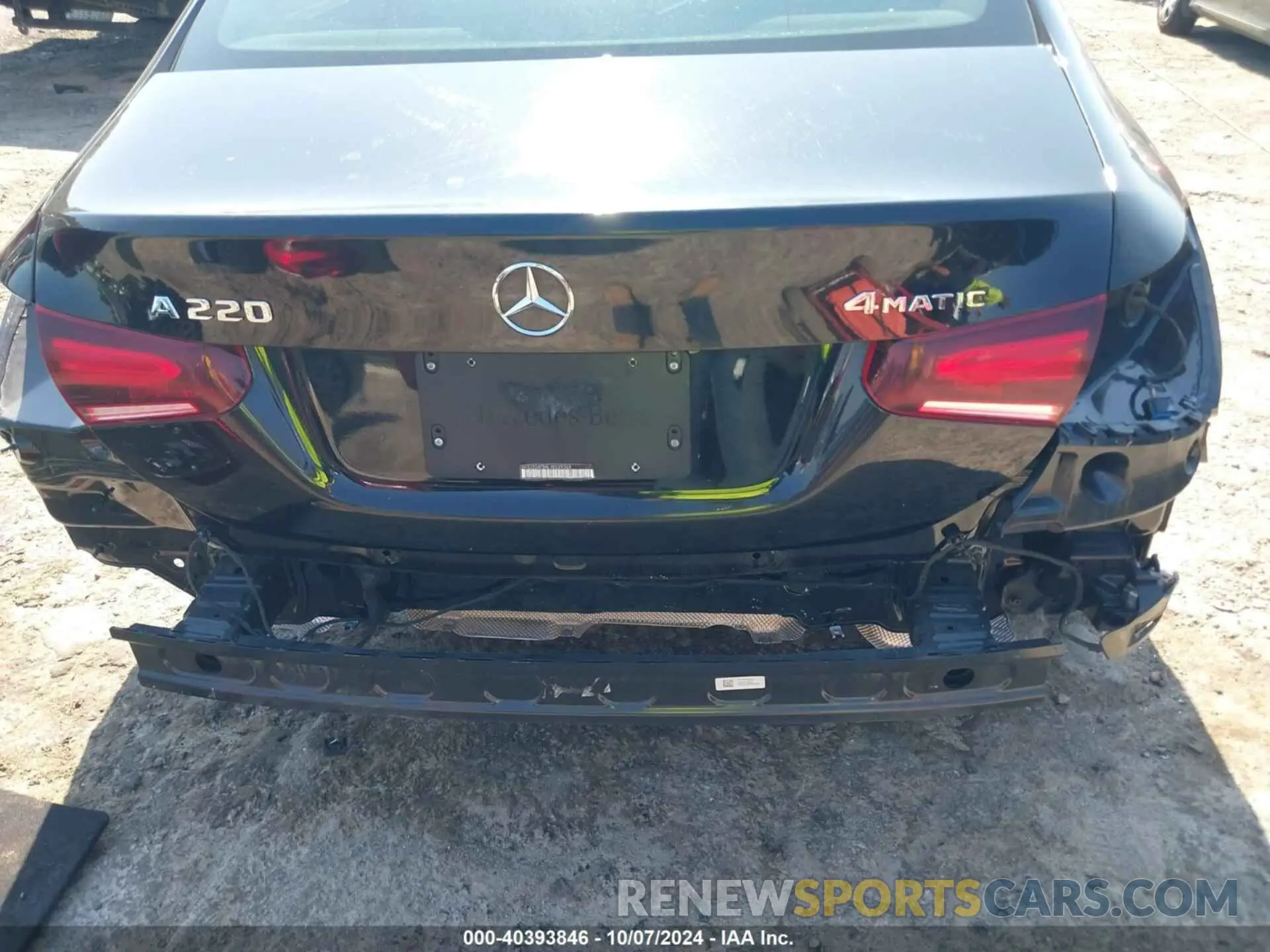 18 fotografías del automóvil dañado WDD3G4FB8LW039368 MERCEDES-BENZ A 220 2020