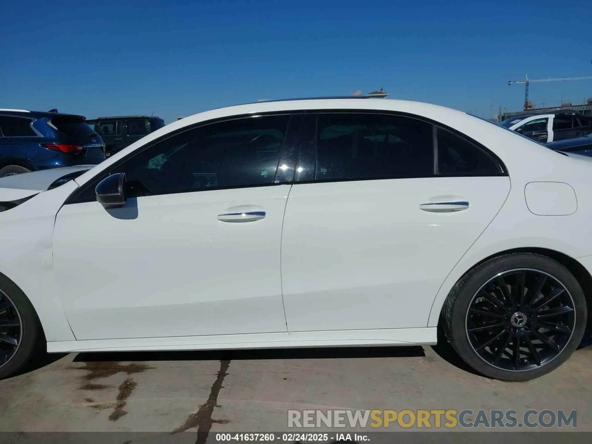 14 fotografías del automóvil dañado W1K3G4EB2MJ297109 MERCEDES-BENZ A 220 2021