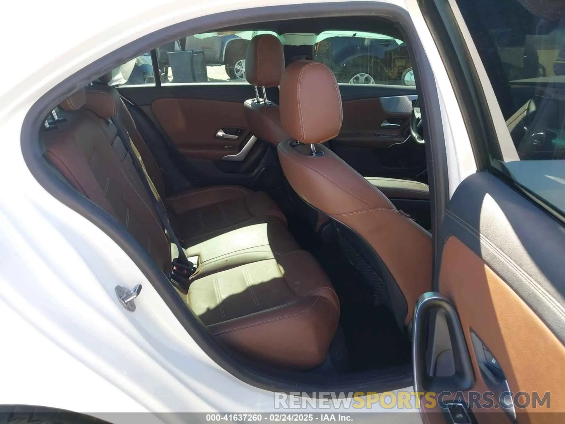 8 fotografías del automóvil dañado W1K3G4EB2MJ297109 MERCEDES-BENZ A 220 2021