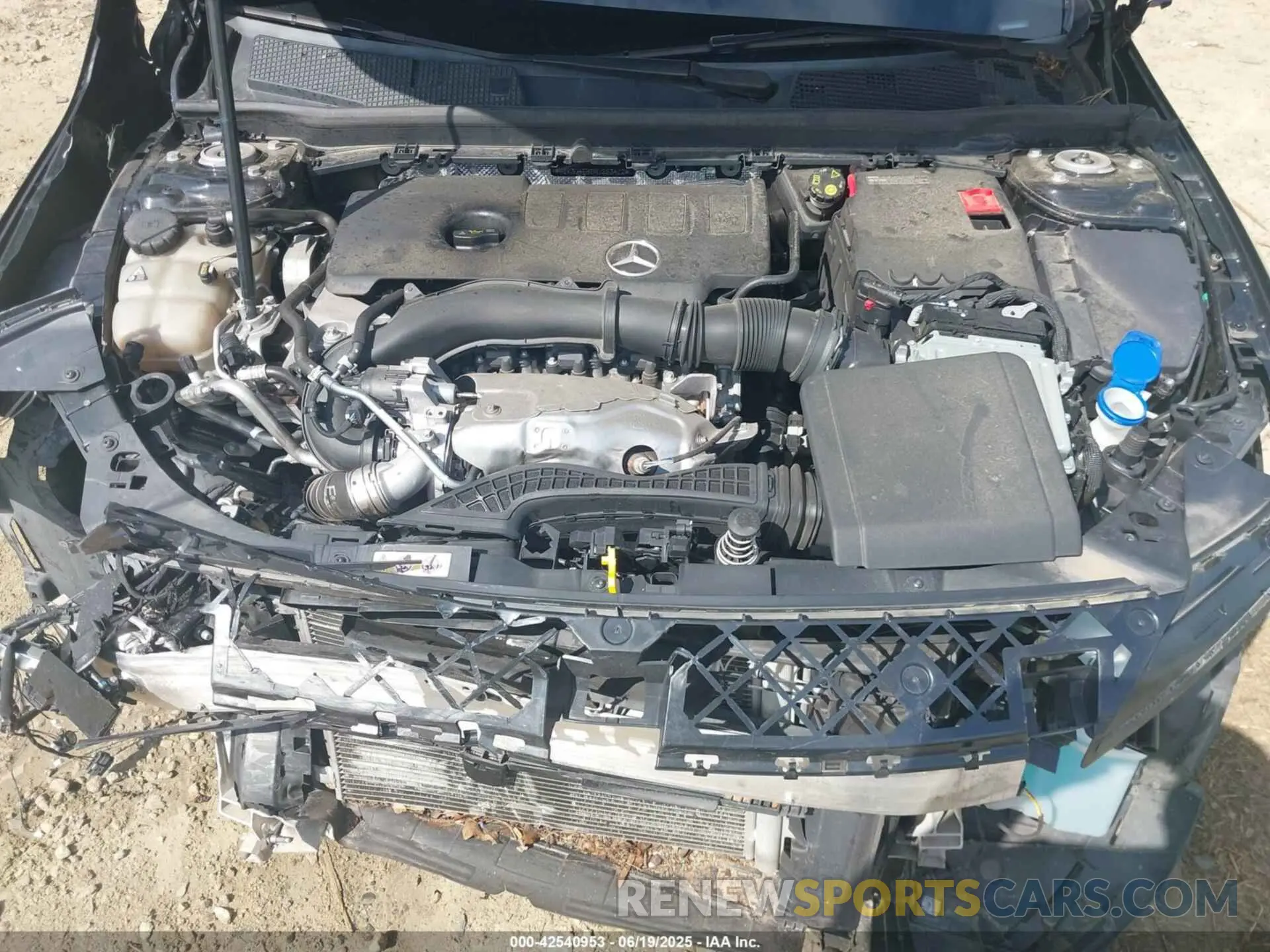 10 fotografías del automóvil dañado W1K3G4EB5MJ293412 MERCEDES-BENZ A 220 2021