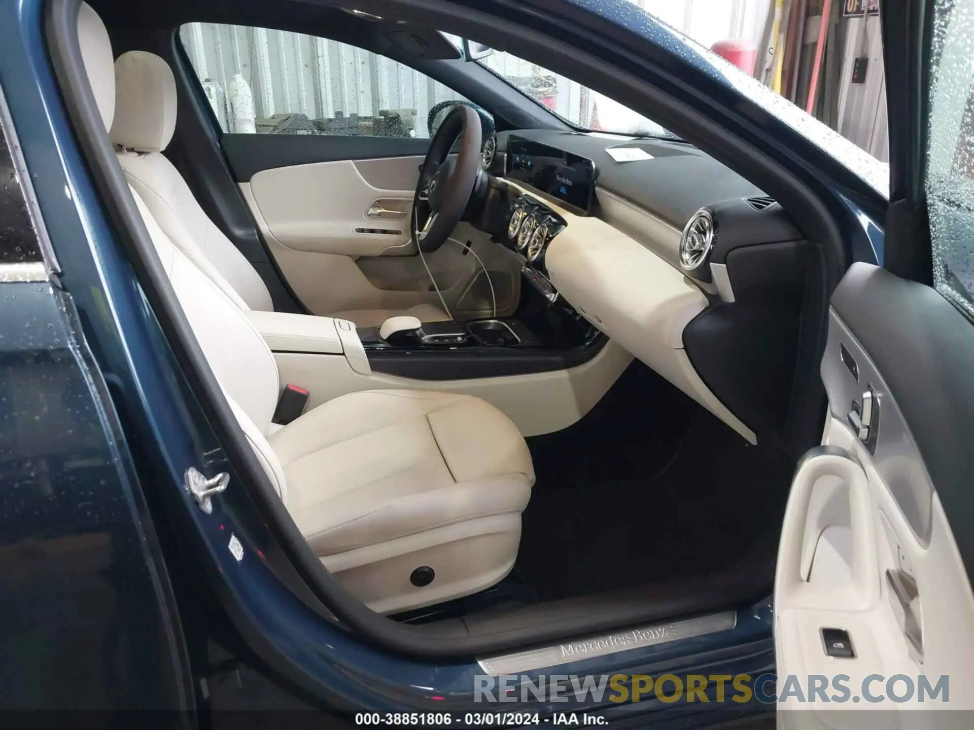 5 fotografías del automóvil dañado W1K3G4EB7MJ265031 MERCEDES-BENZ A 220 2021