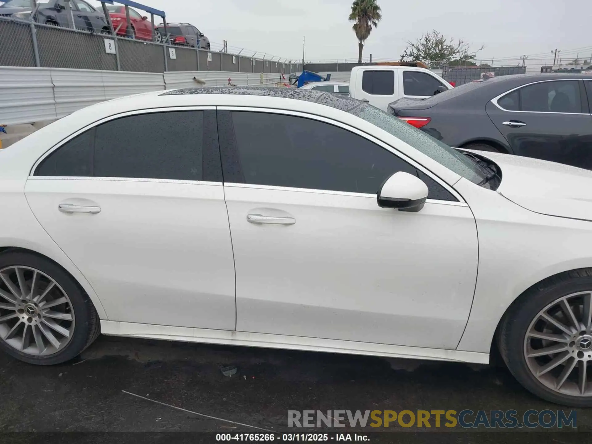 14 fotografías del automóvil dañado W1K3G4EB8MJ272358 MERCEDES-BENZ A 220 2021