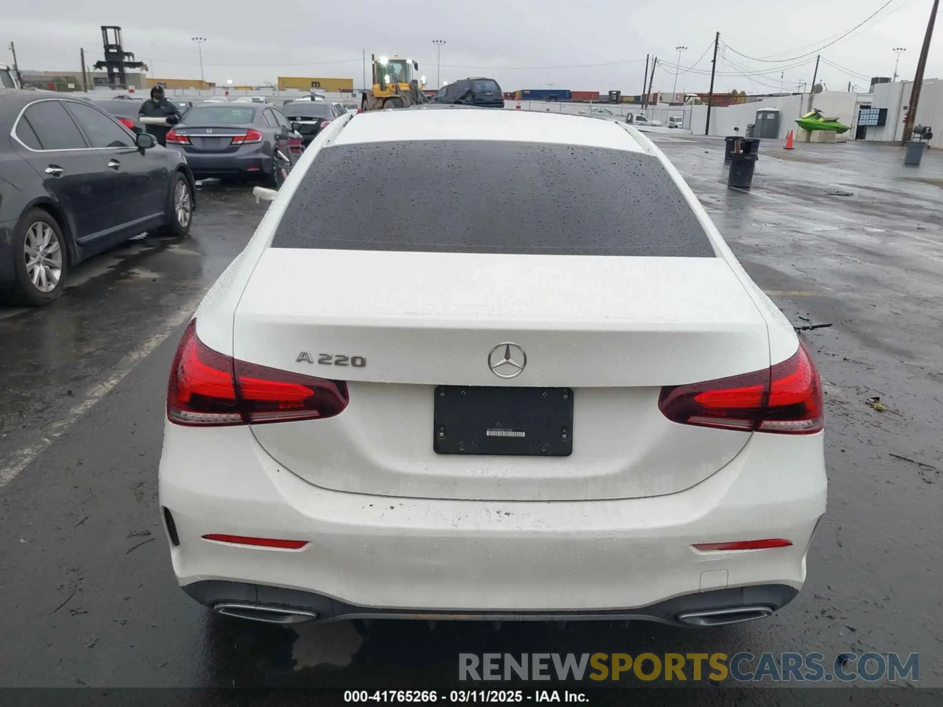 17 fotografías del automóvil dañado W1K3G4EB8MJ272358 MERCEDES-BENZ A 220 2021