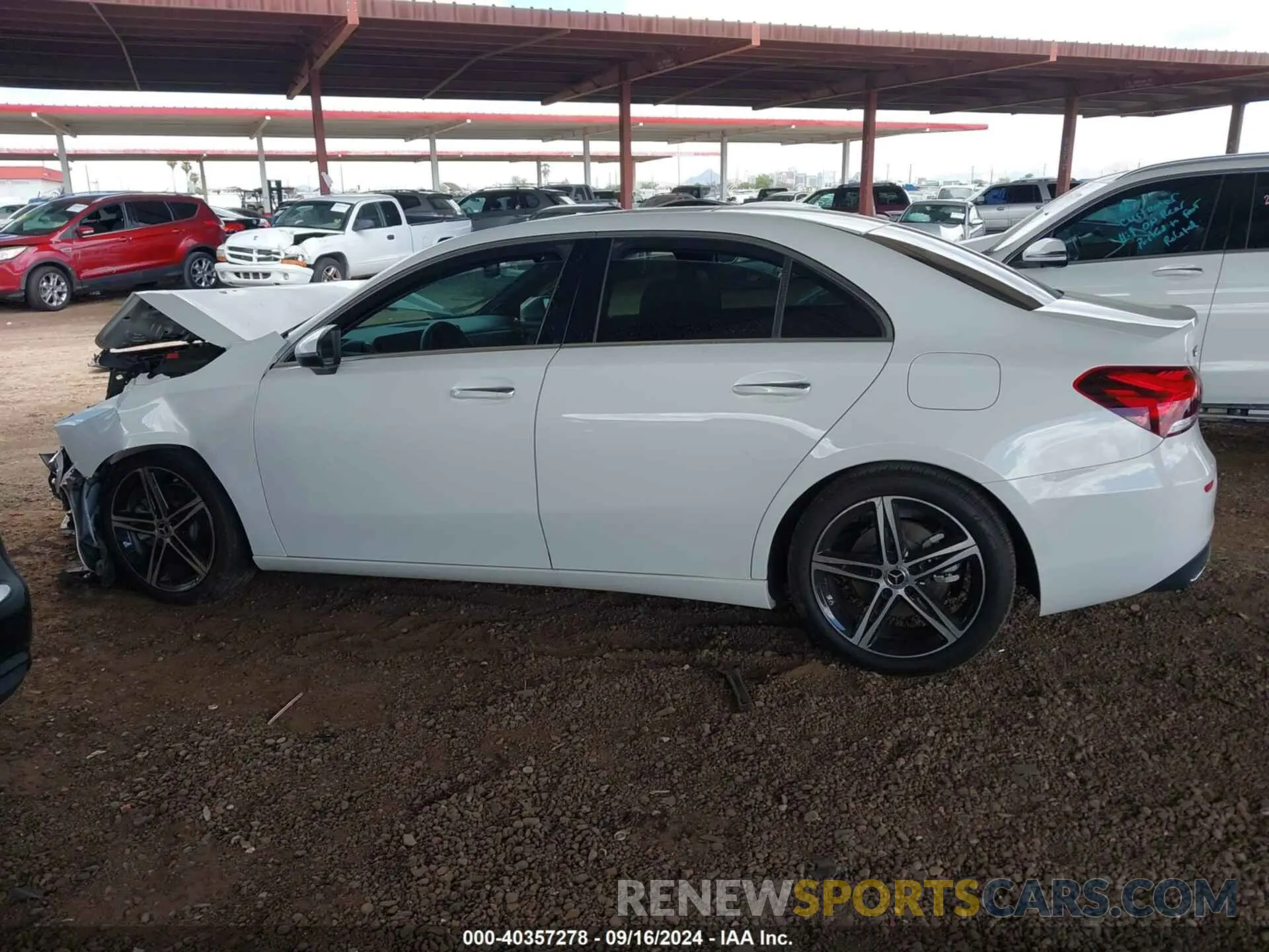 13 fotografías del automóvil dañado W1K3G4EB9MJ289783 MERCEDES-BENZ A 220 2021