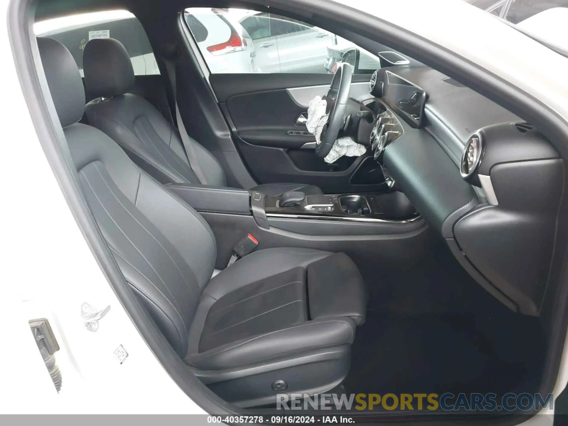 5 fotografías del automóvil dañado W1K3G4EB9MJ289783 MERCEDES-BENZ A 220 2021