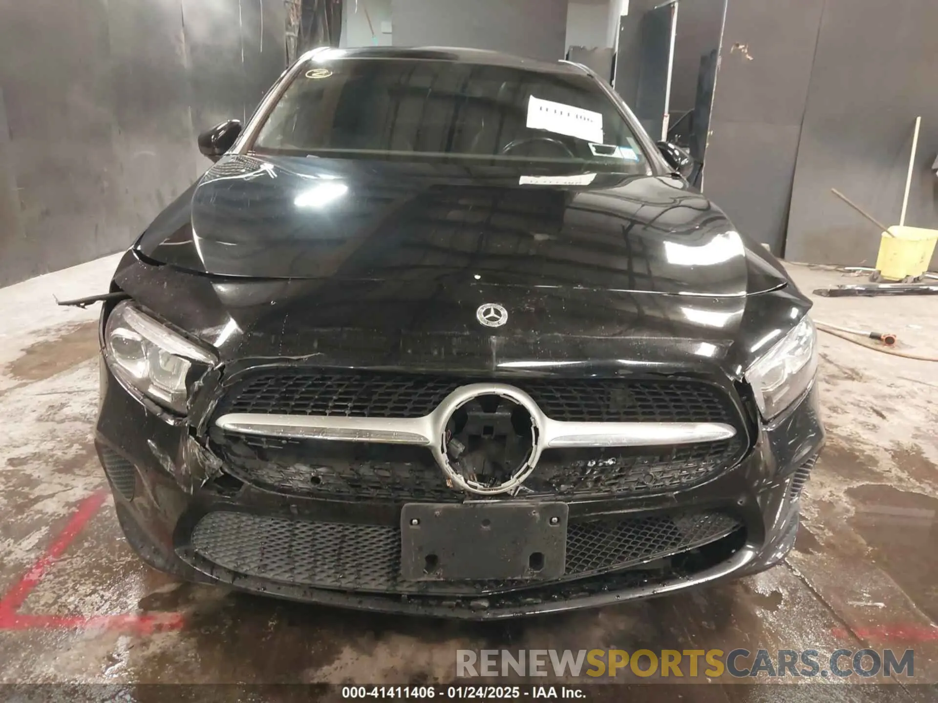 12 fotografías del automóvil dañado W1K3G4FB1MJ292448 MERCEDES-BENZ A 220 2021