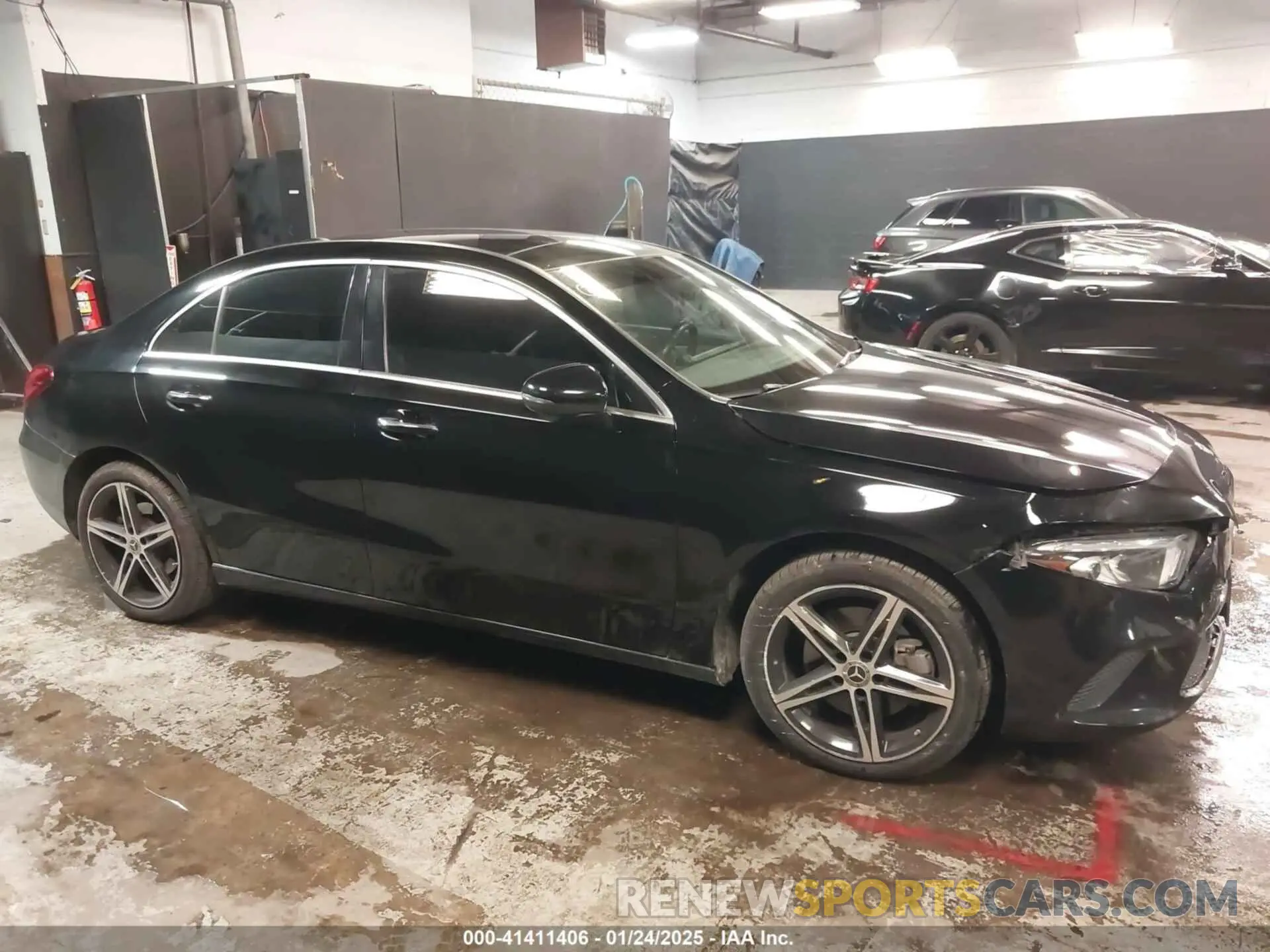 13 fotografías del automóvil dañado W1K3G4FB1MJ292448 MERCEDES-BENZ A 220 2021