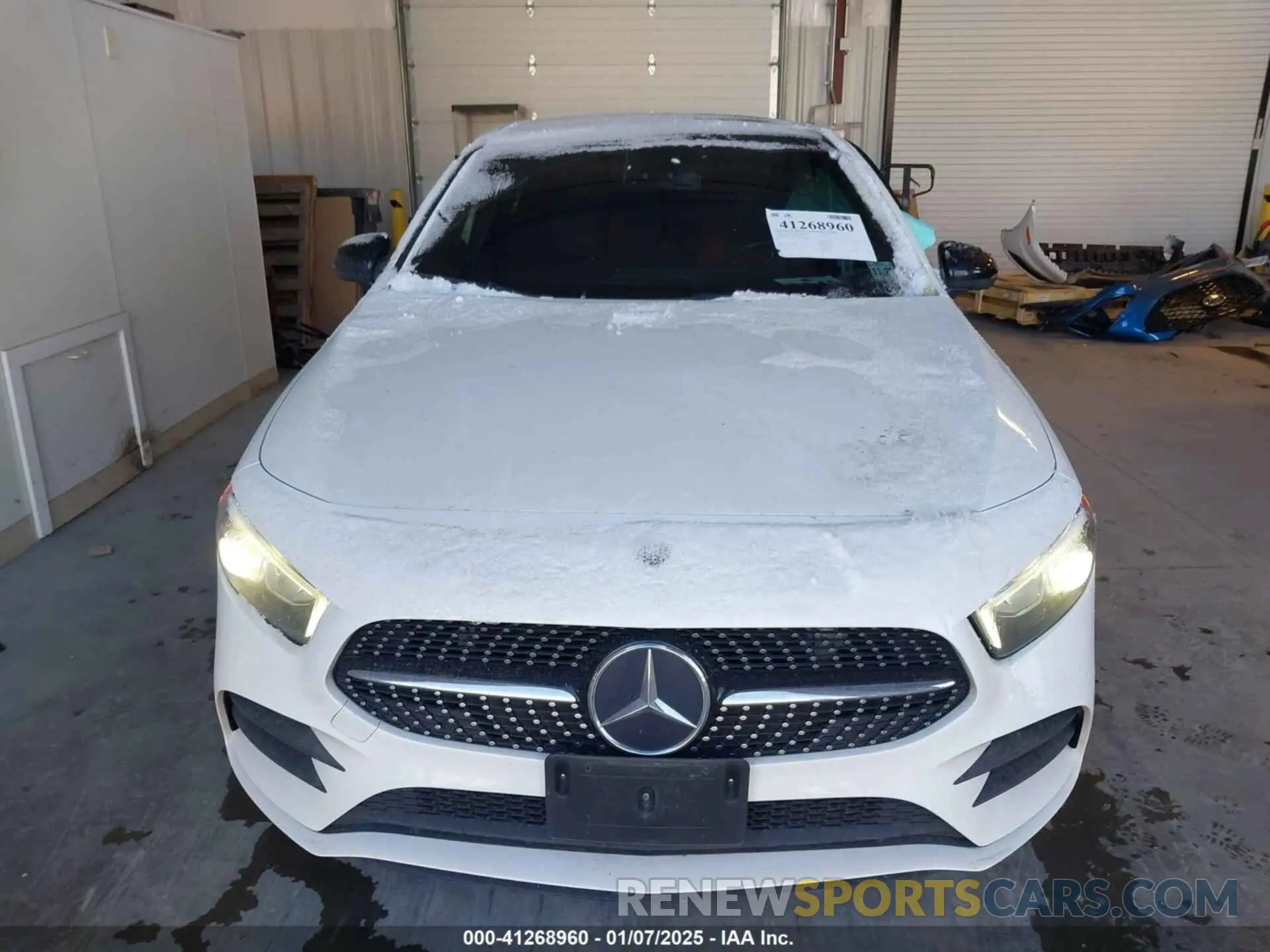 12 fotografías del automóvil dañado W1K3G4FB3MJ273044 MERCEDES-BENZ A 220 2021