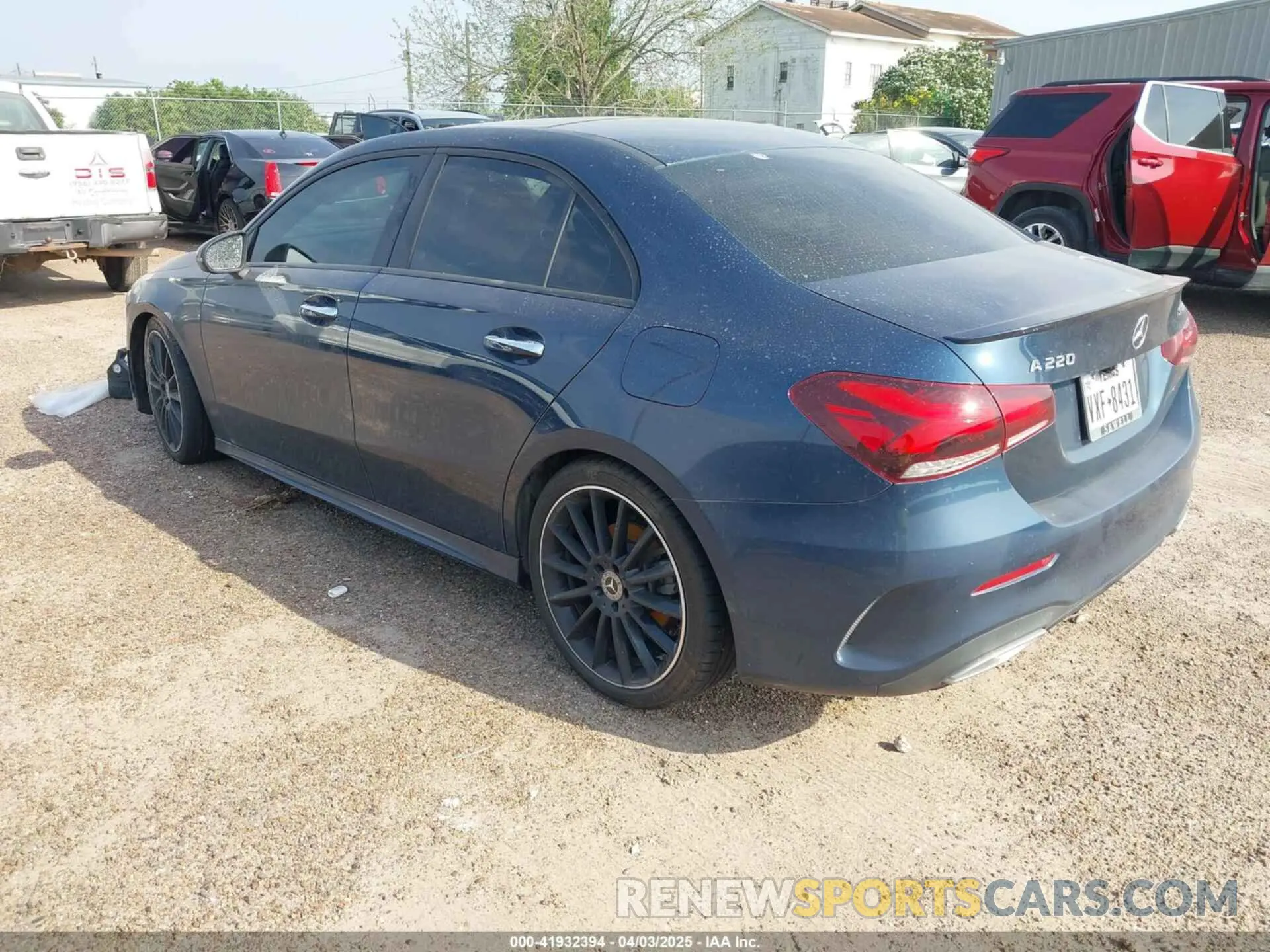 3 fotografías del automóvil dañado W1K3G4EBXNJ333694 MERCEDES-BENZ A 220 2022