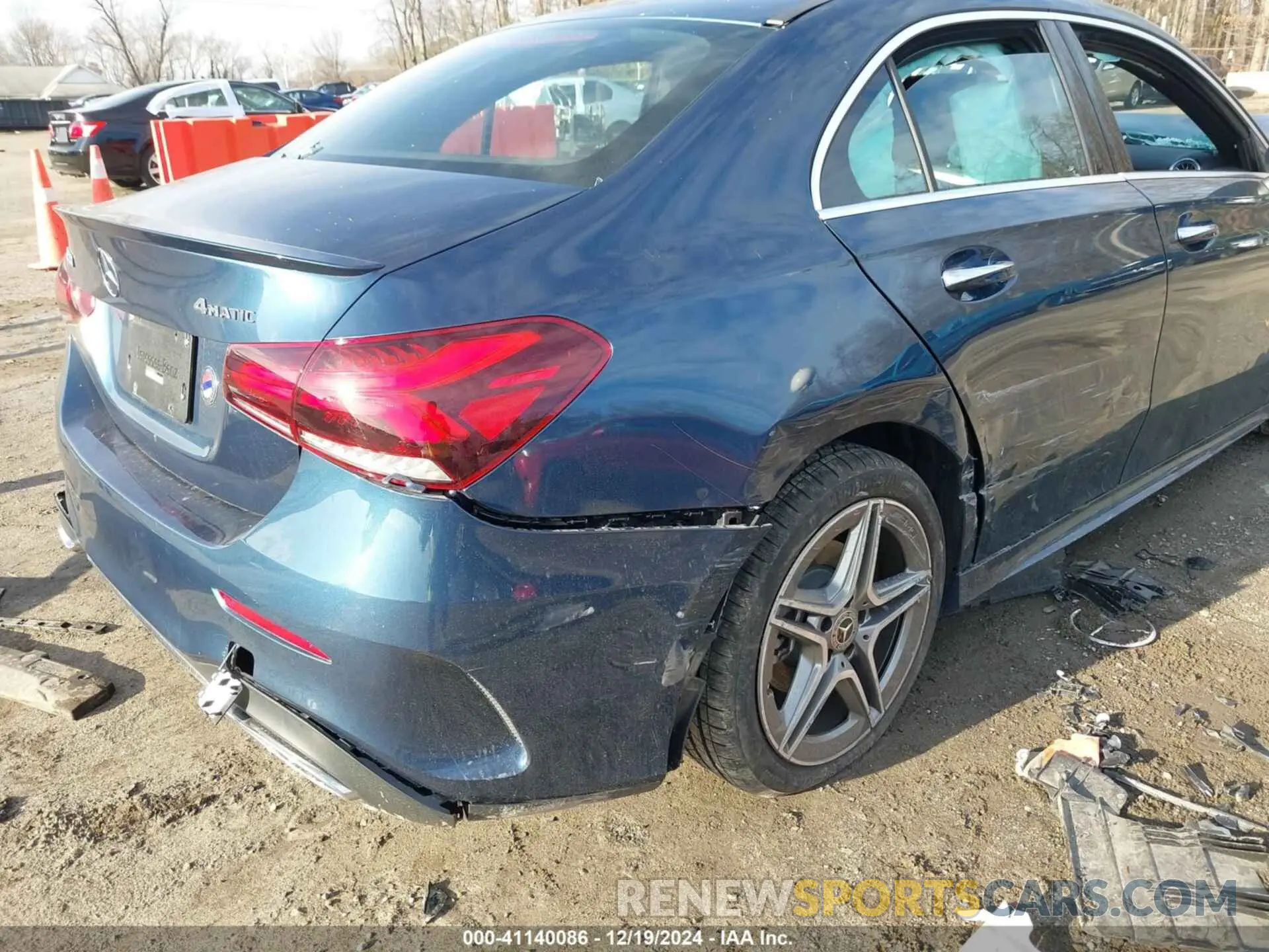 17 fotografías del automóvil dañado W1K3G4FB3NJ365112 MERCEDES-BENZ A 220 2022