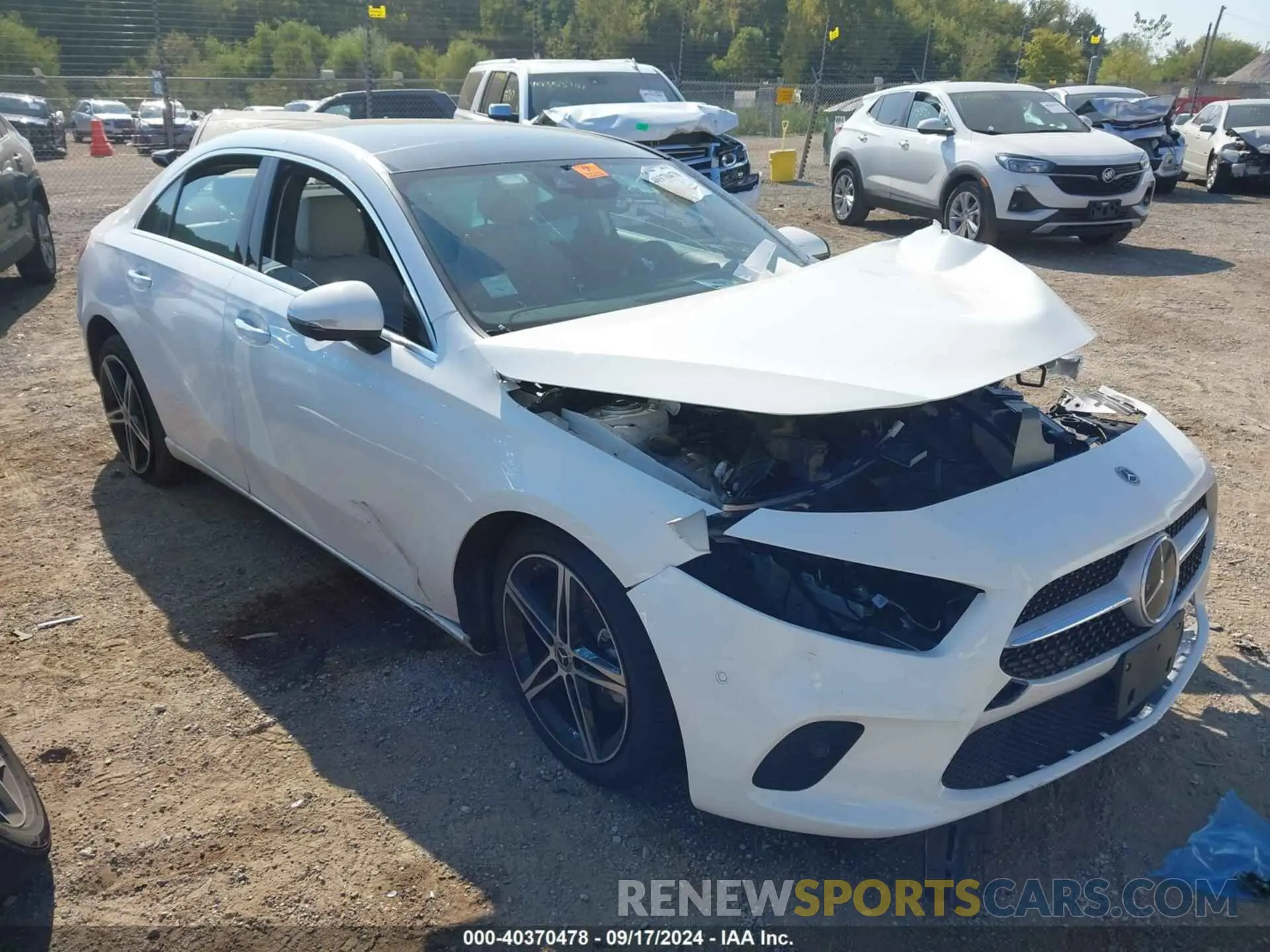 1 fotografías del automóvil dañado W1K3G4FB9NJ377023 MERCEDES-BENZ A 220 2022