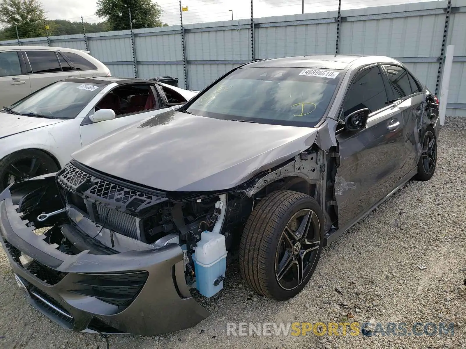 2 fotografías del automóvil dañado WDD3G4EB7KW002098 MERCEDES-BENZ A 220 4MAT 2019
