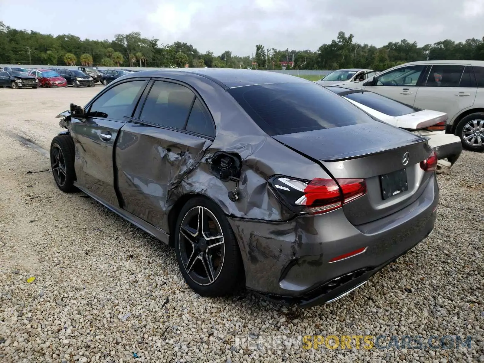 3 fotografías del automóvil dañado WDD3G4EB7KW002098 MERCEDES-BENZ A 220 4MAT 2019