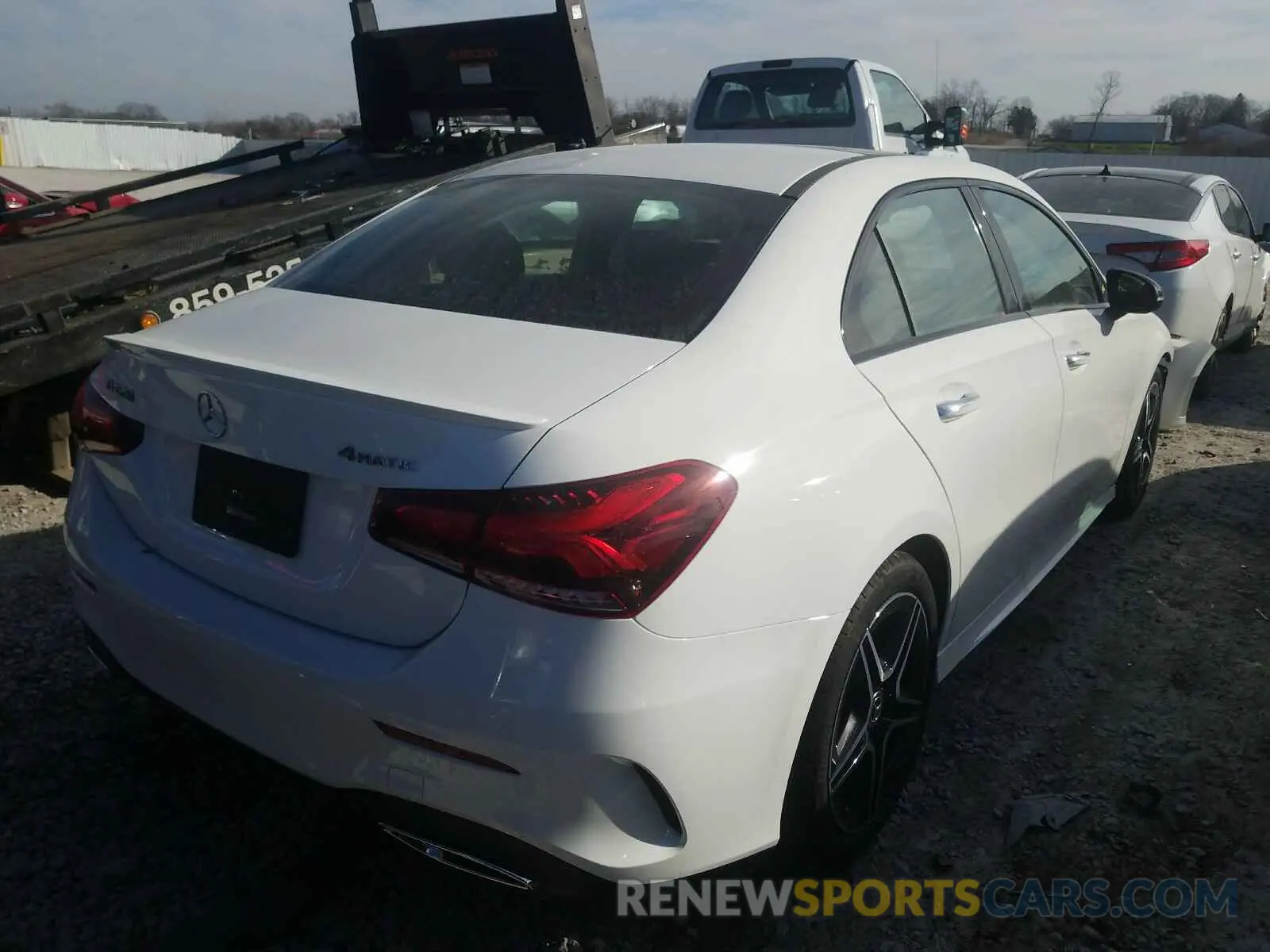 4 fotografías del automóvil dañado W1K3G4FB7LJ215274 MERCEDES-BENZ A 220 4MAT 2020