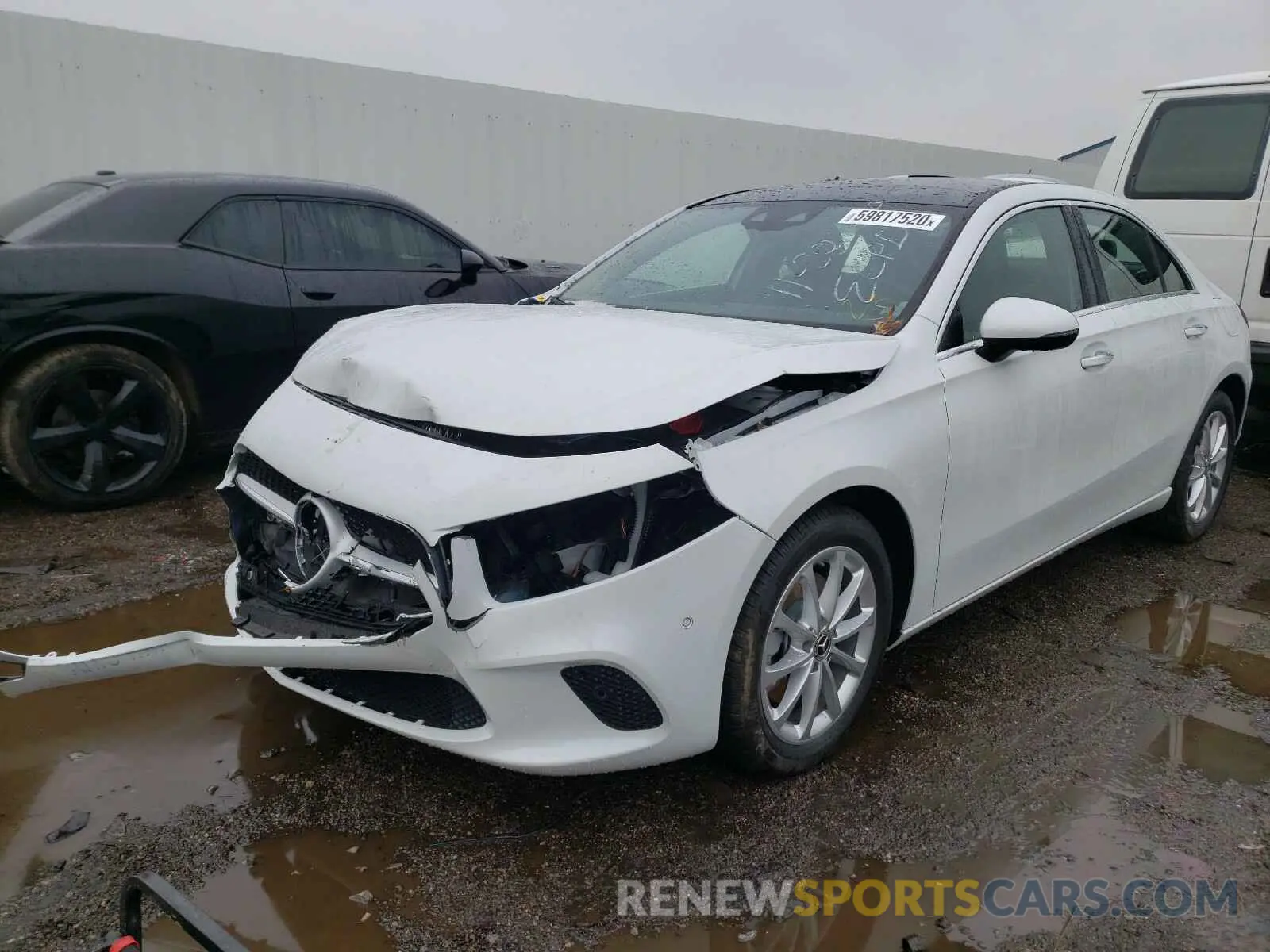 2 fotografías del automóvil dañado W1K3G4FB5MJ270789 MERCEDES-BENZ A 220 4MAT 2021