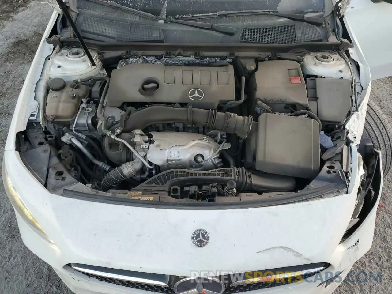 11 fotografías del automóvil dañado WDD3G4EB0KW022340 MERCEDES-BENZ A-CLASS 2019