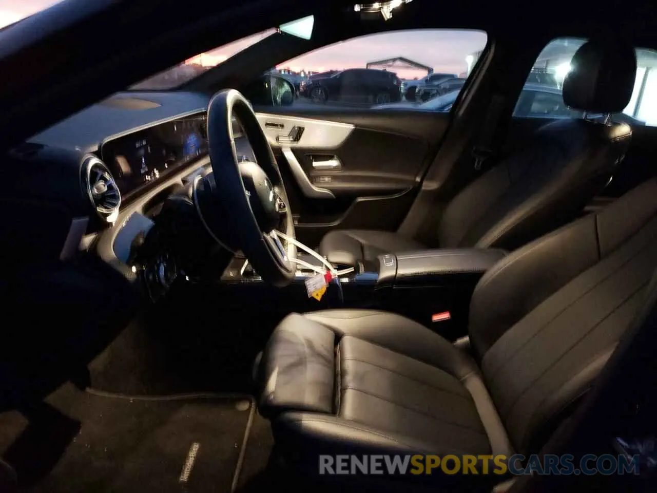 7 fotografías del automóvil dañado WDD3G4EB0KW028932 MERCEDES-BENZ A-CLASS 2019