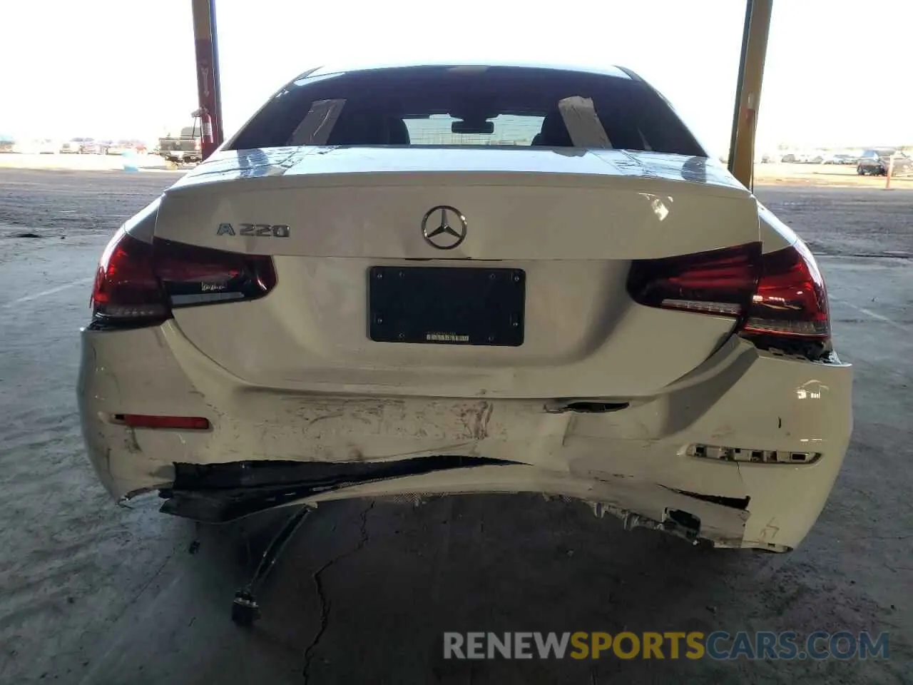 6 fotografías del automóvil dañado WDD3G4EB1KW012898 MERCEDES-BENZ A-CLASS 2019