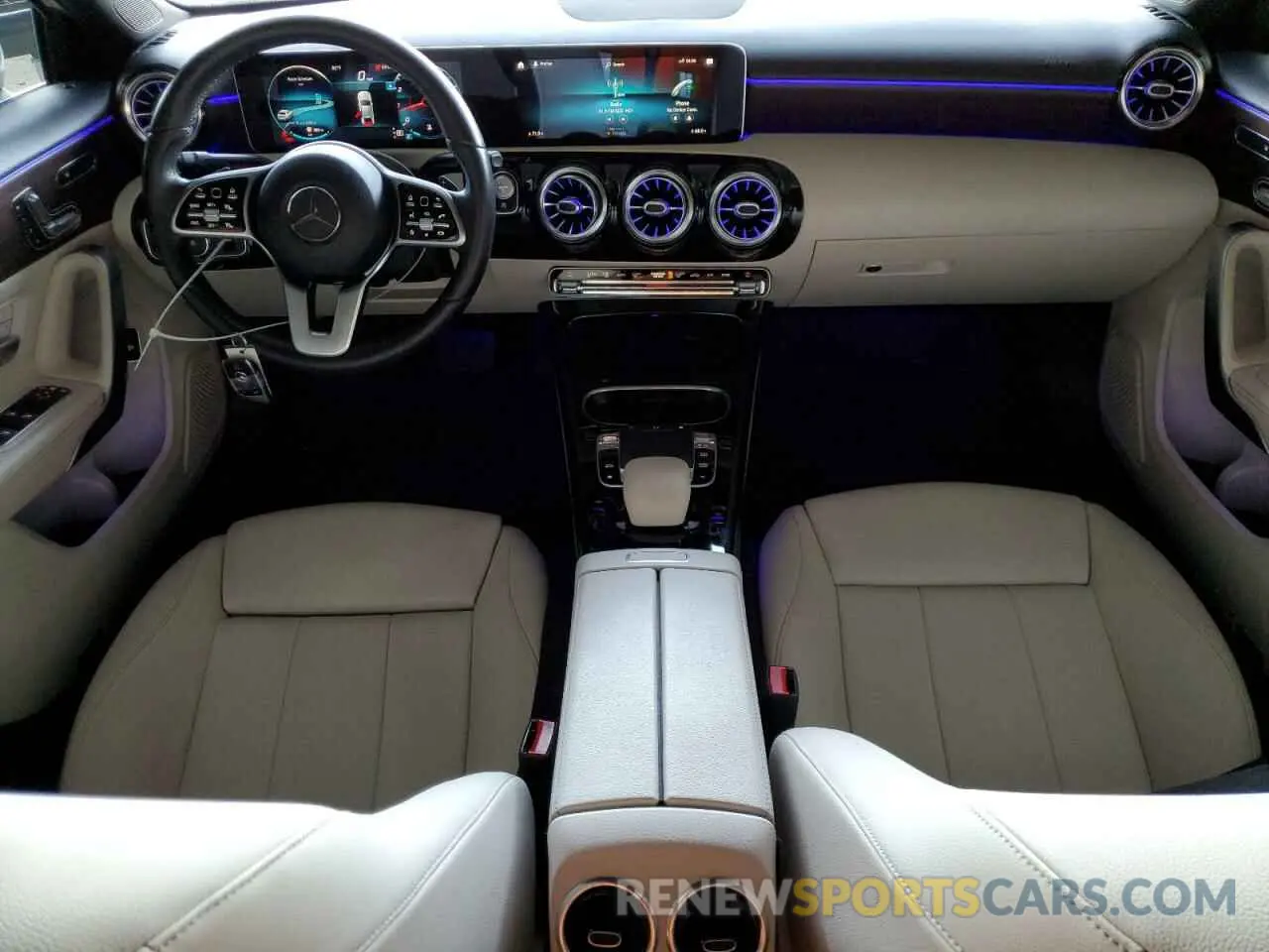 8 fotografías del automóvil dañado WDD3G4EB1KW012898 MERCEDES-BENZ A-CLASS 2019