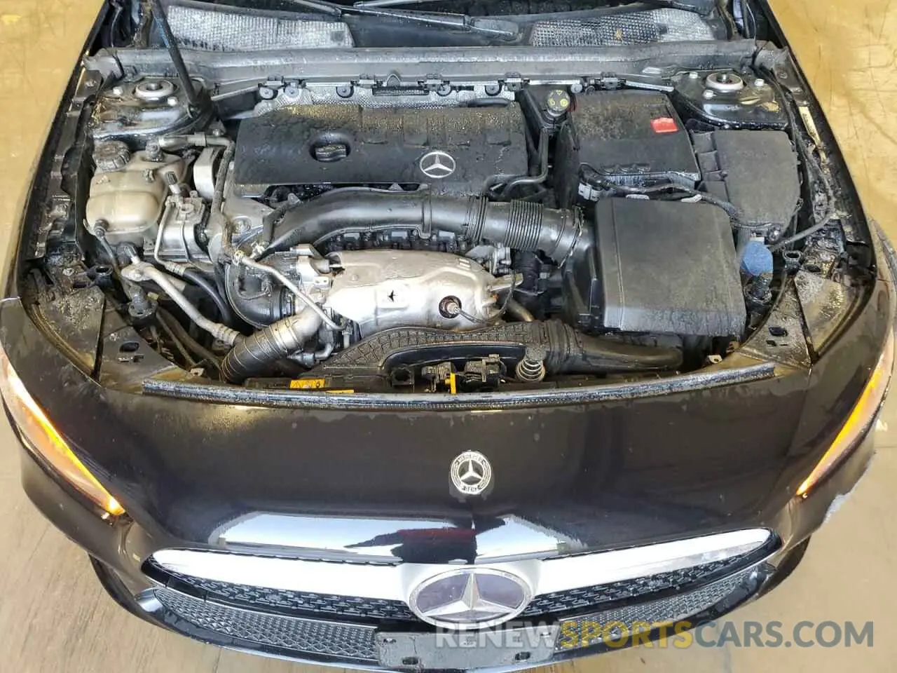 11 fotografías del automóvil dañado WDD3G4EB2KW000954 MERCEDES-BENZ A-CLASS 2019
