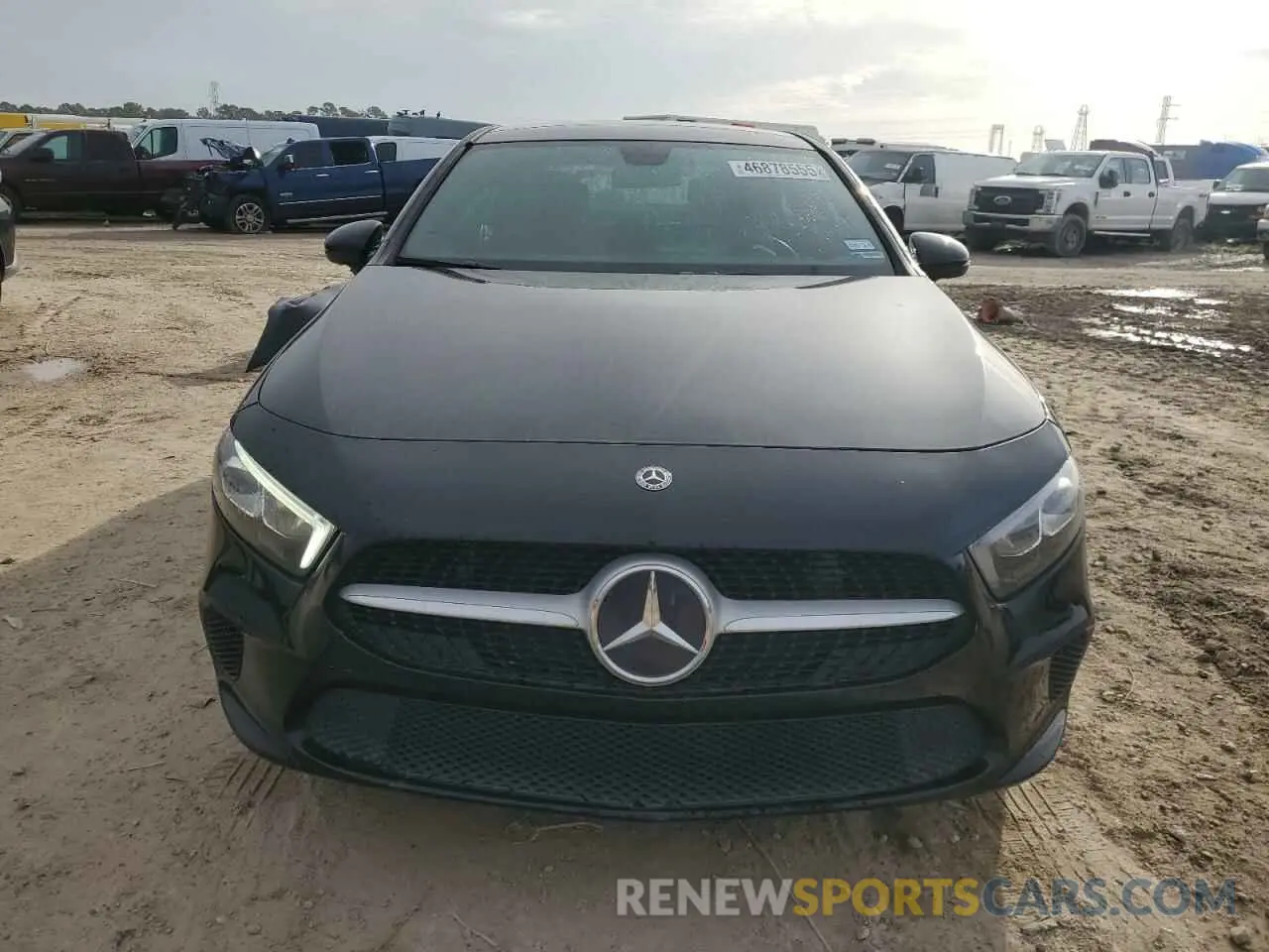 5 fotografías del automóvil dañado WDD3G4EB2KW024607 MERCEDES-BENZ A-CLASS 2019
