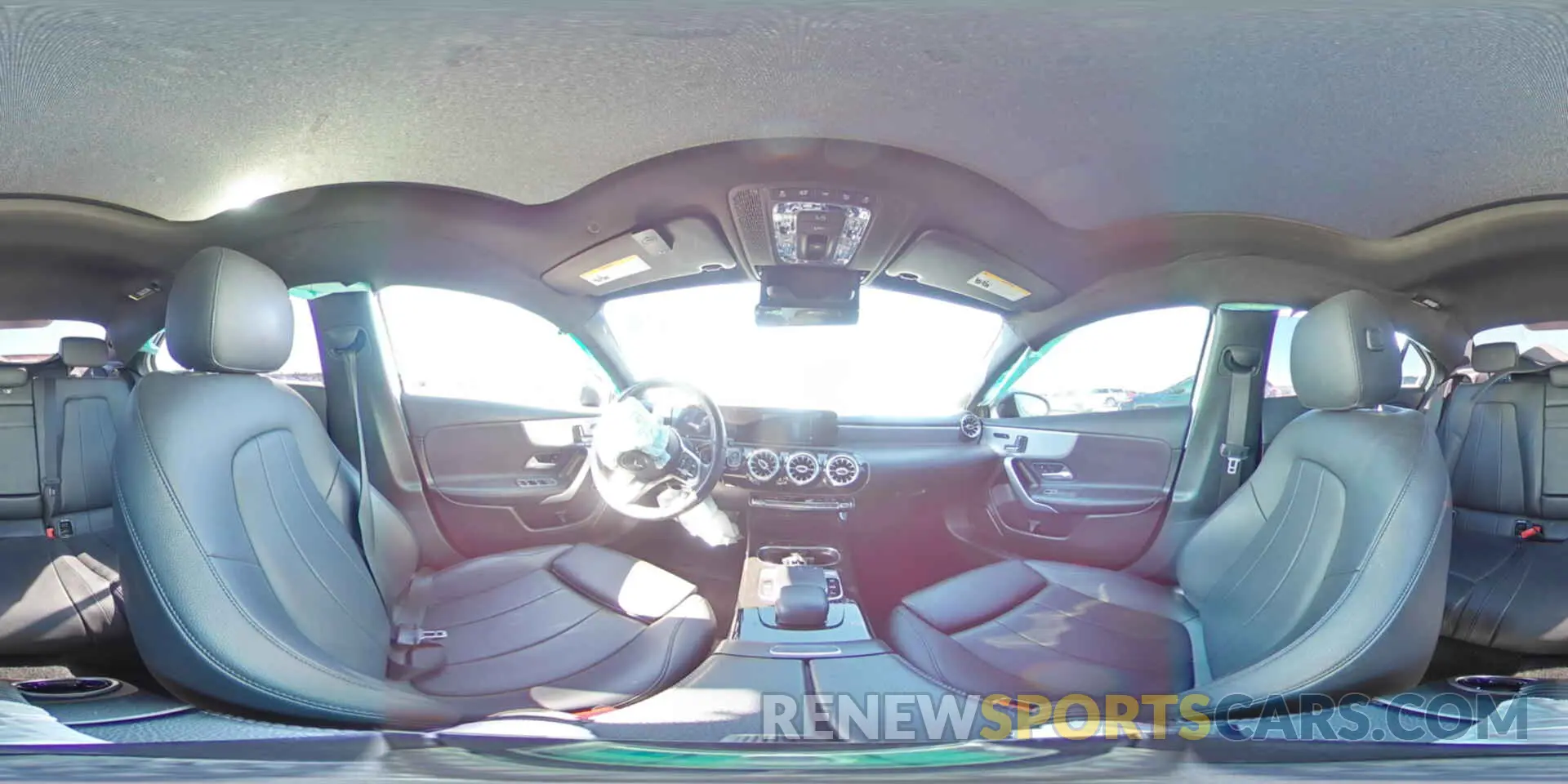 14 fotografías del automóvil dañado WDD3G4EB3KW035924 MERCEDES-BENZ A-CLASS 2019