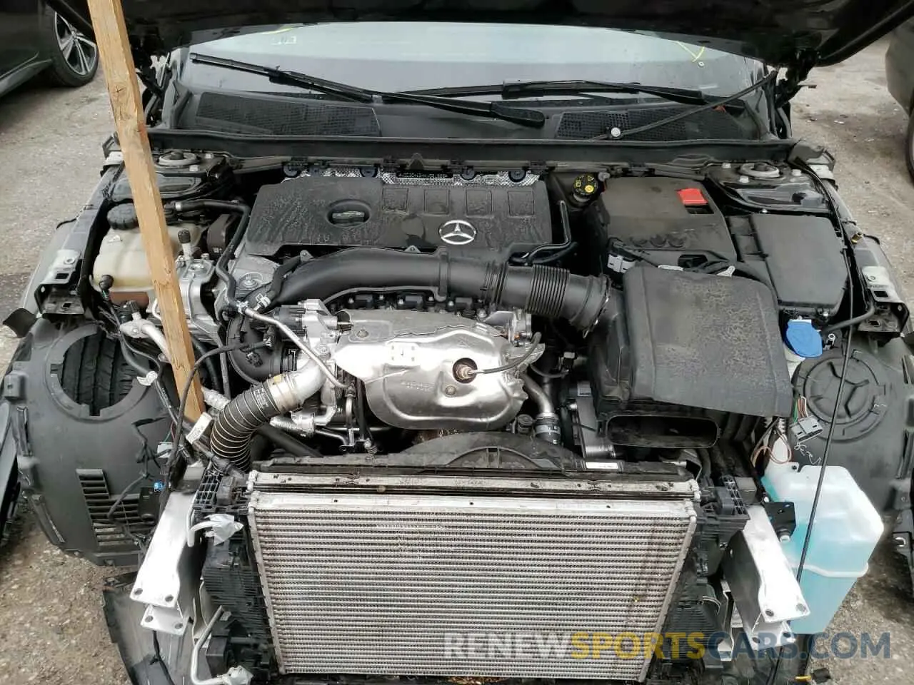11 fotografías del automóvil dañado WDD3G4EB4KW021868 MERCEDES-BENZ A-CLASS 2019