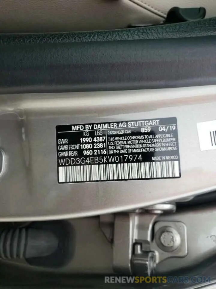10 fotografías del automóvil dañado WDD3G4EB5KW017974 MERCEDES-BENZ A-CLASS 2019