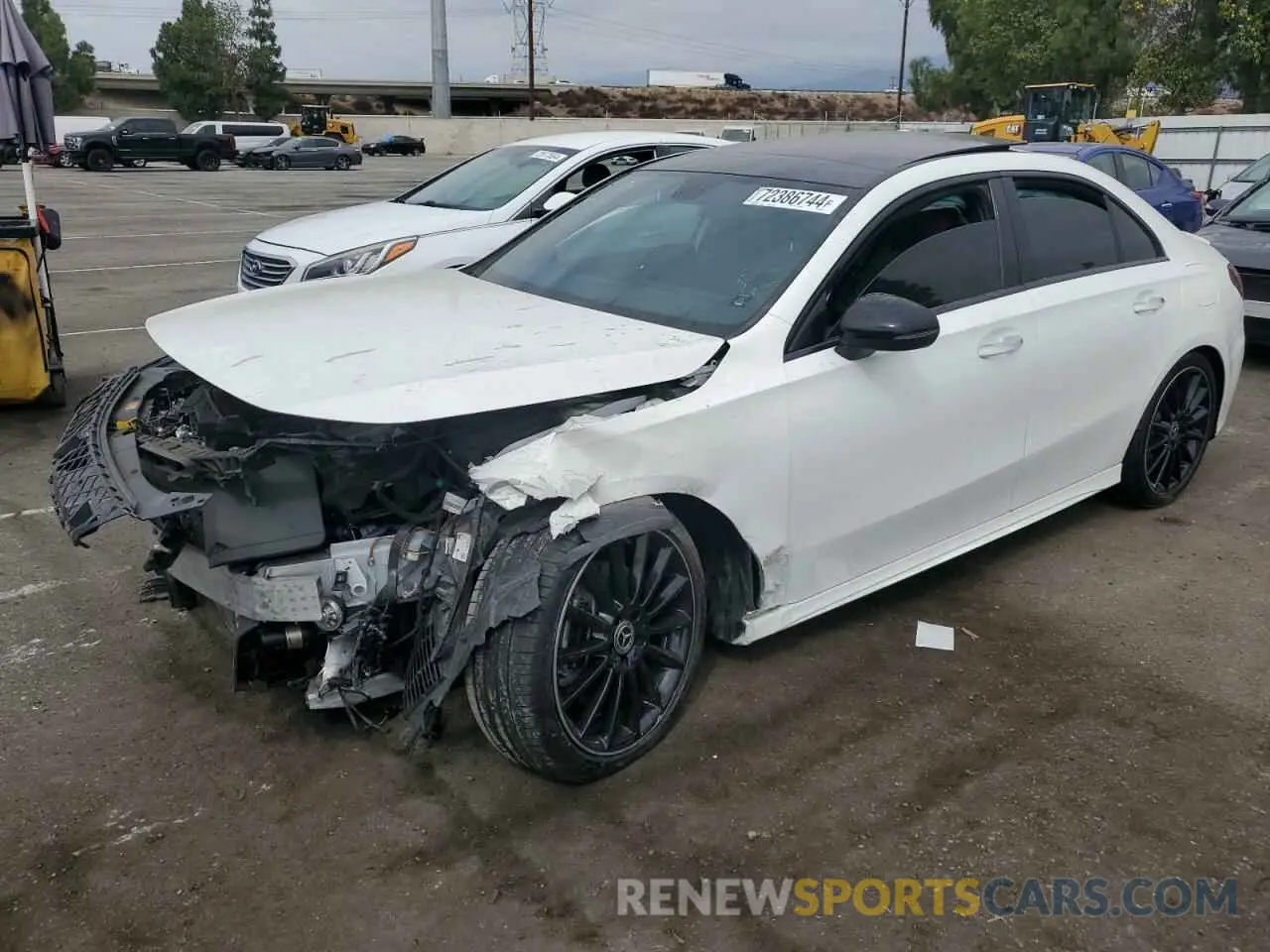 1 fotografías del automóvil dañado WDD3G4EB6KW025260 MERCEDES-BENZ A-CLASS 2019