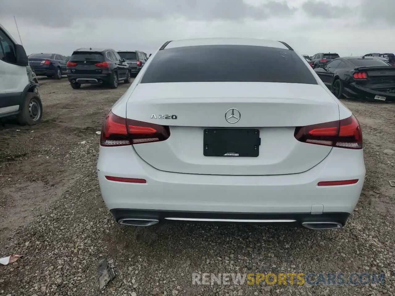 6 fotografías del automóvil dañado WDD3G4EB9KW025267 MERCEDES-BENZ A-CLASS 2019