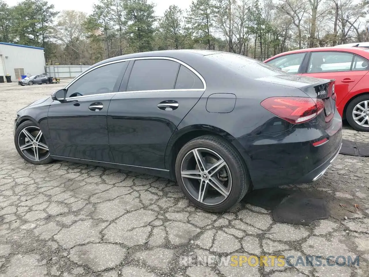 2 fotografías del automóvil dañado WDD3G4EBXKW024936 MERCEDES-BENZ A-CLASS 2019