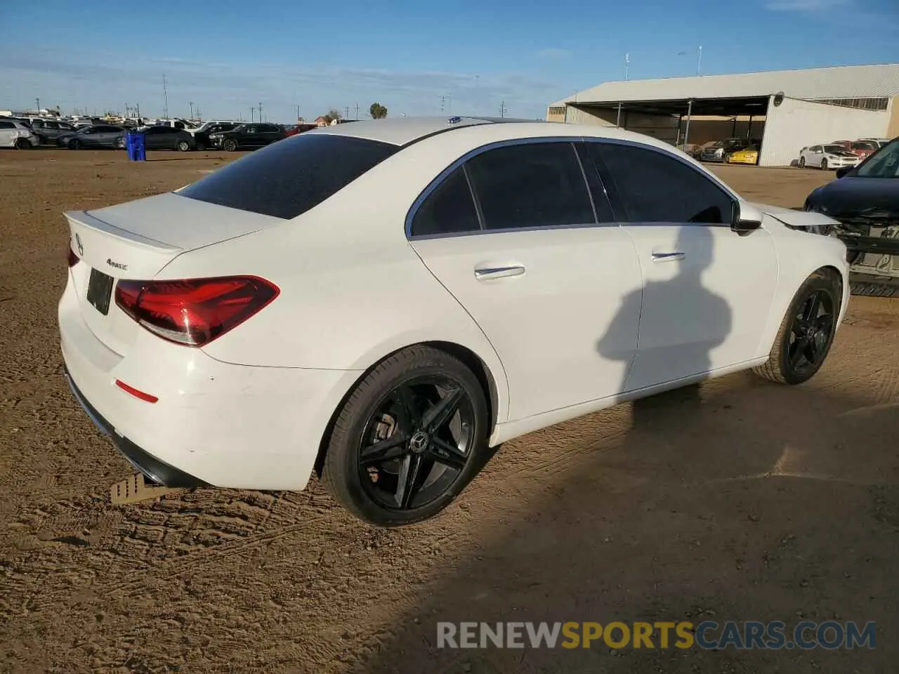 3 fotografías del automóvil dañado WDD3G4FB0KW005536 MERCEDES-BENZ A-CLASS 2019