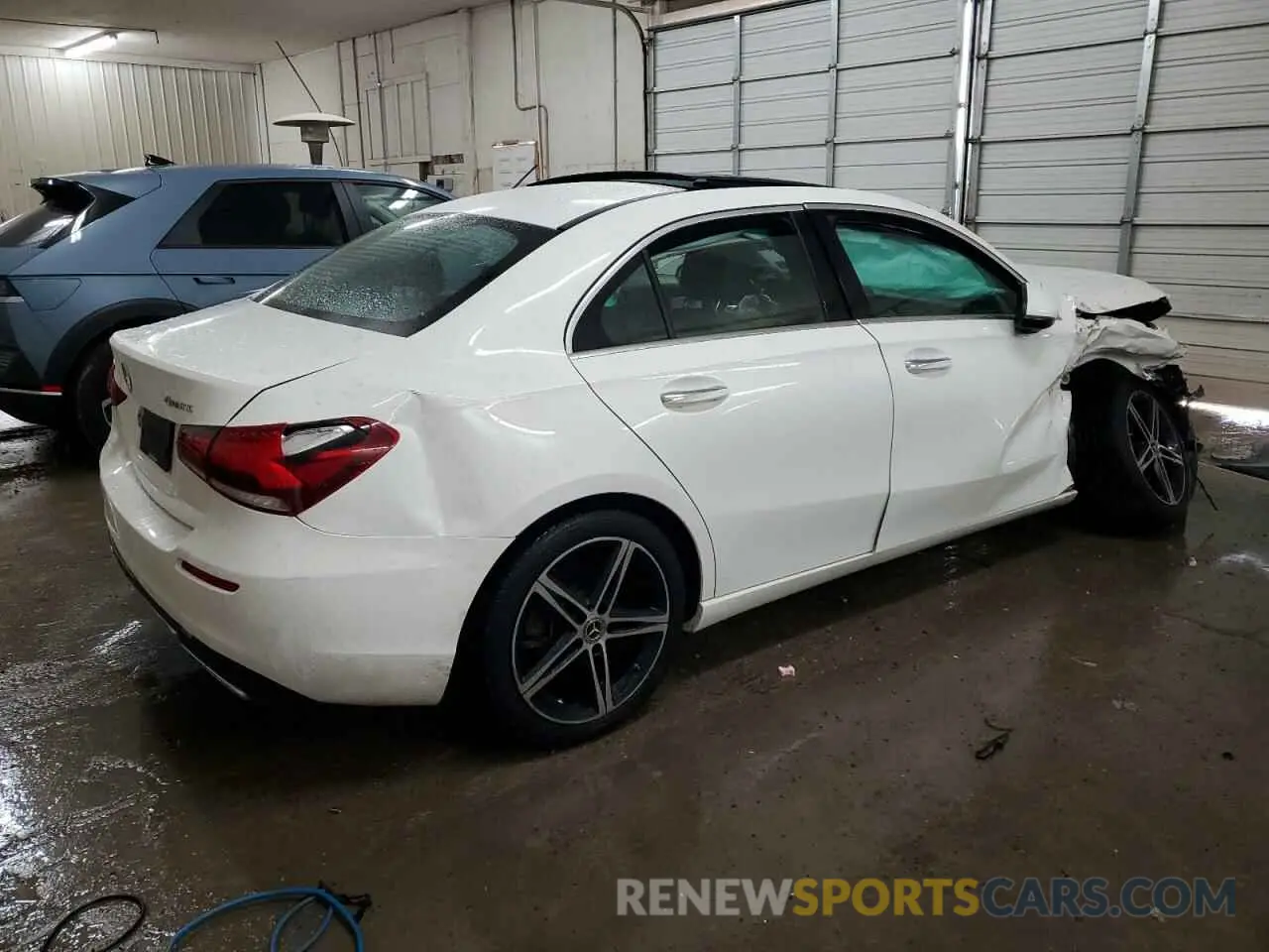 3 fotografías del automóvil dañado WDD3G4FB0KW025382 MERCEDES-BENZ A-CLASS 2019