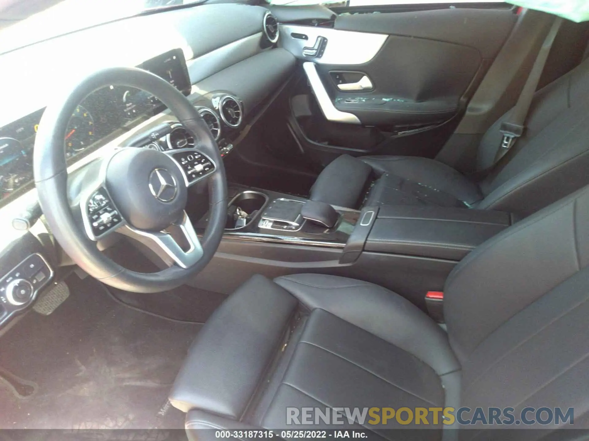 5 fotografías del automóvil dañado WDD3G4FB1KW022913 MERCEDES-BENZ A-CLASS 2019