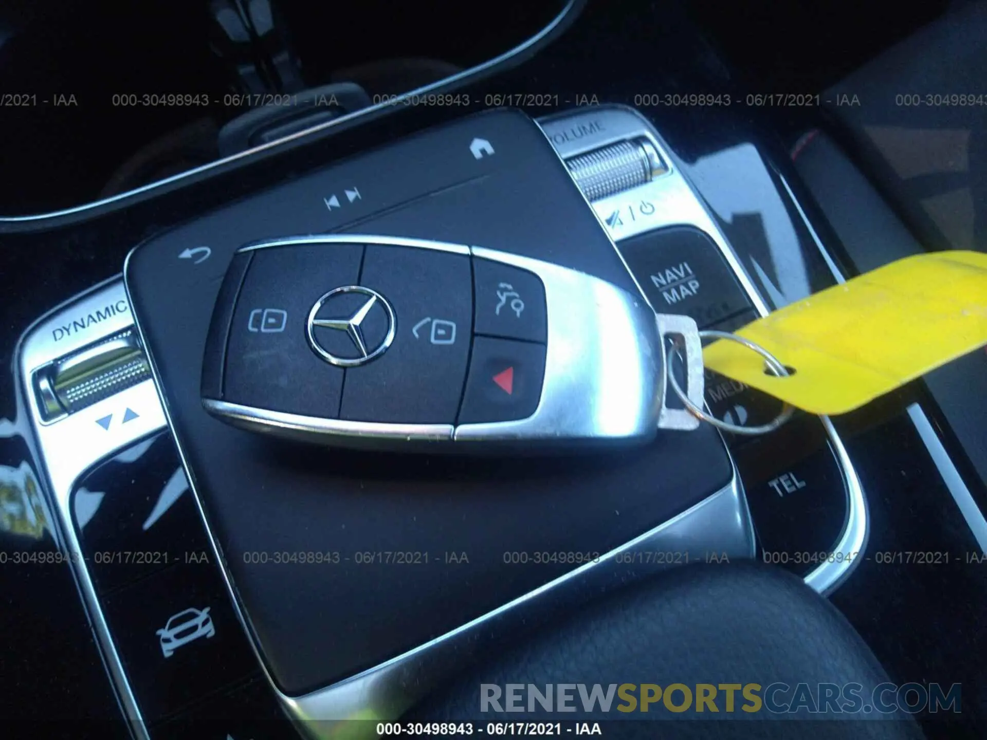11 fotografías del automóvil dañado WDD3G4FB2KW015582 MERCEDES-BENZ A-CLASS 2019