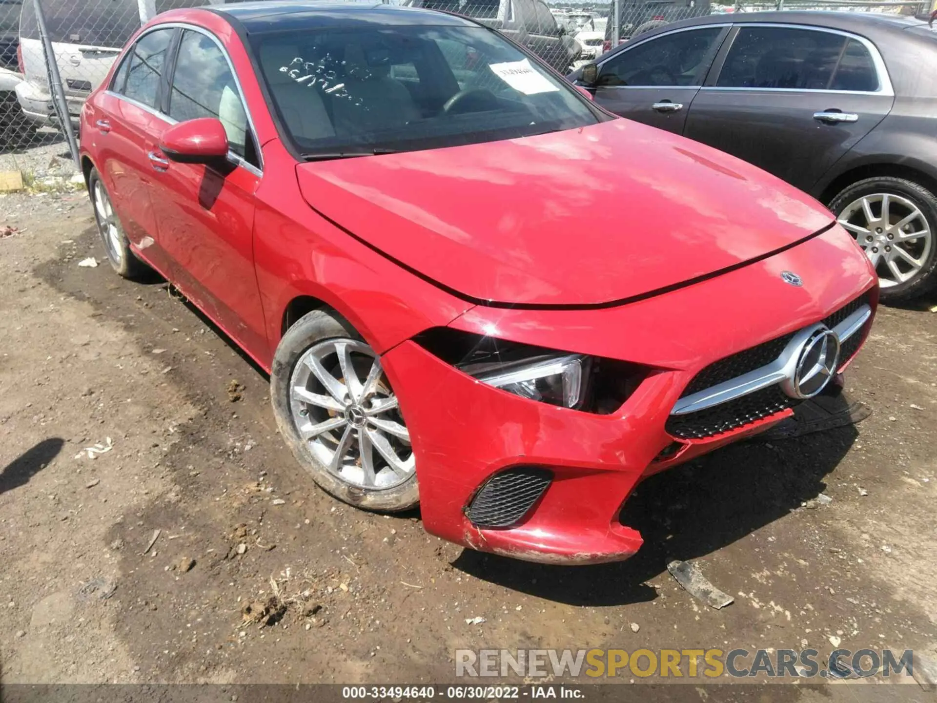 1 fotografías del automóvil dañado WDD3G4FB2KW023892 MERCEDES-BENZ A-CLASS 2019