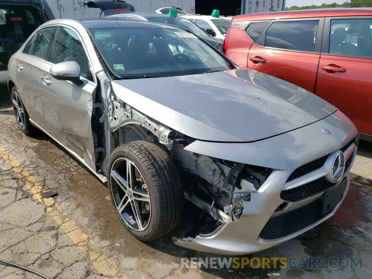 1 fotografías del automóvil dañado WDD3G4FB2KW025240 MERCEDES-BENZ A-CLASS 2019