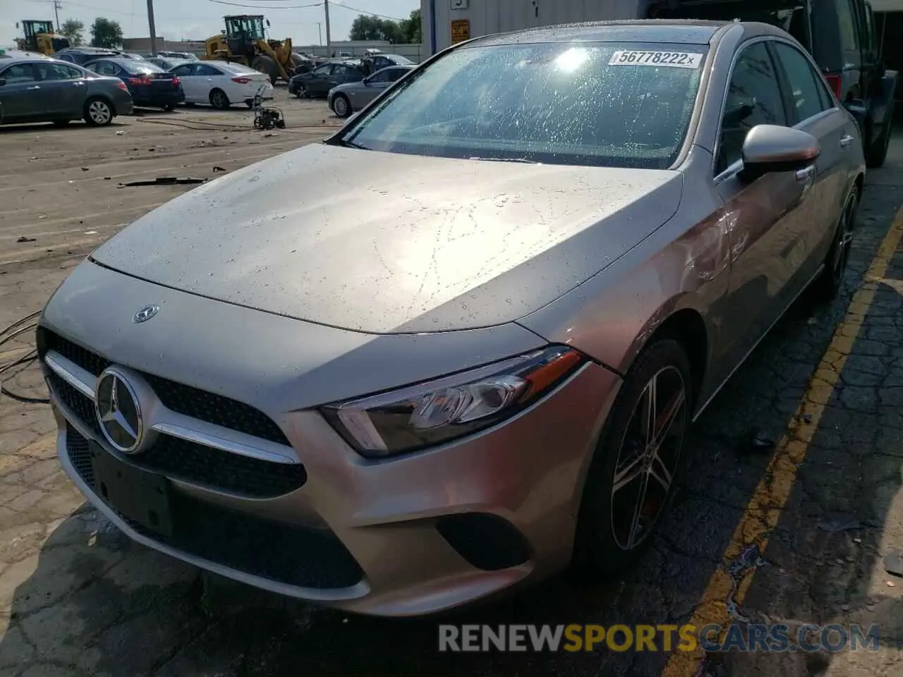 2 fotografías del automóvil dañado WDD3G4FB2KW025240 MERCEDES-BENZ A-CLASS 2019