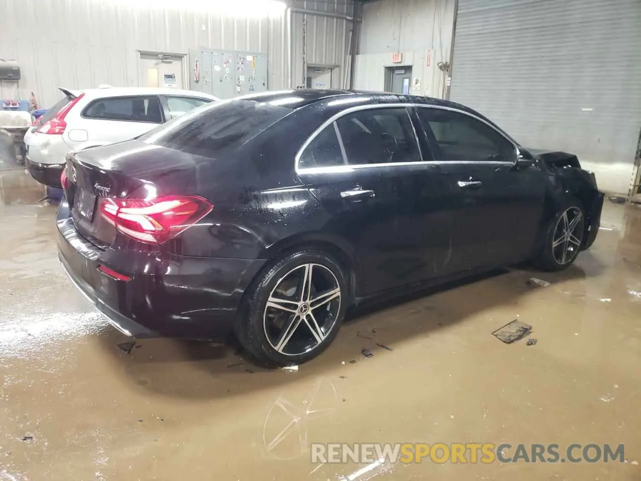 3 fotografías del automóvil dañado WDD3G4FB3KW008107 MERCEDES-BENZ A-CLASS 2019