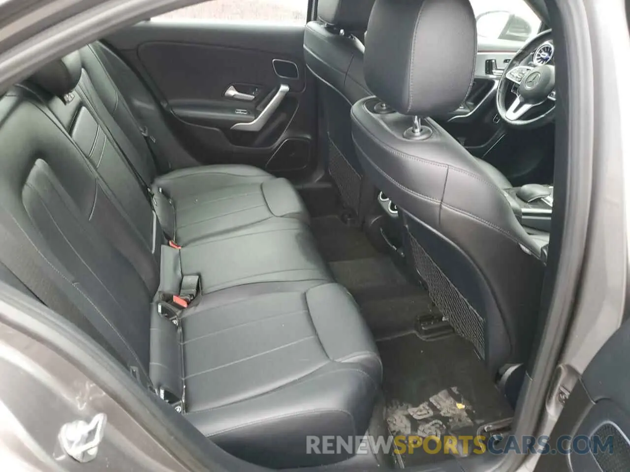 10 fotografías del automóvil dañado WDD3G4FB4KW012876 MERCEDES-BENZ A-CLASS 2019