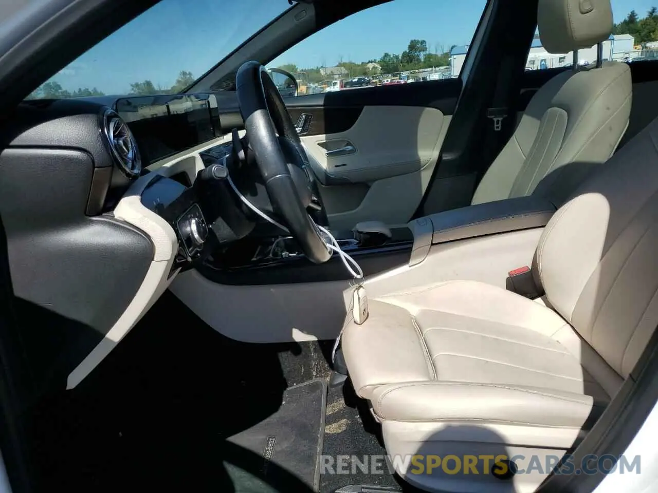 7 fotografías del automóvil dañado WDD3G4FB4KW019827 MERCEDES-BENZ A-CLASS 2019