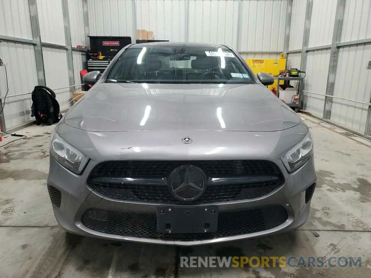 5 fotografías del automóvil dañado WDD3G4FB4KW021724 MERCEDES-BENZ A-CLASS 2019