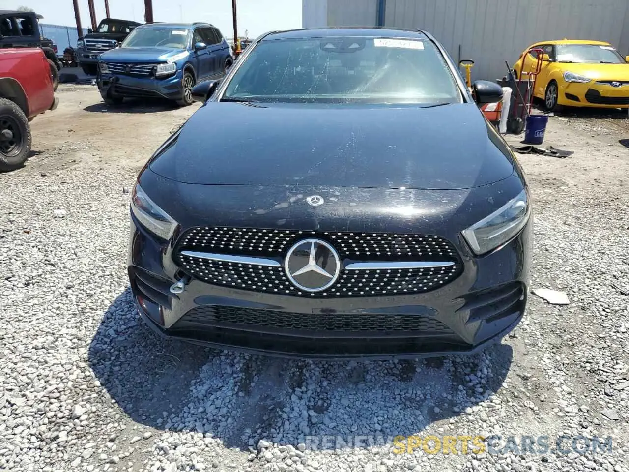 5 fotografías del automóvil dañado WDD3G4FB4KW021738 MERCEDES-BENZ A-CLASS 2019