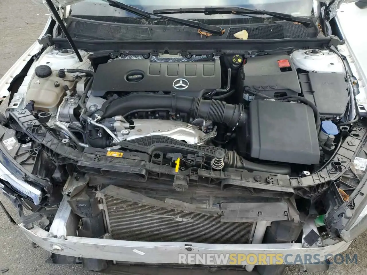 11 fotografías del automóvil dañado WDD3G4FB5KW020176 MERCEDES-BENZ A-CLASS 2019
