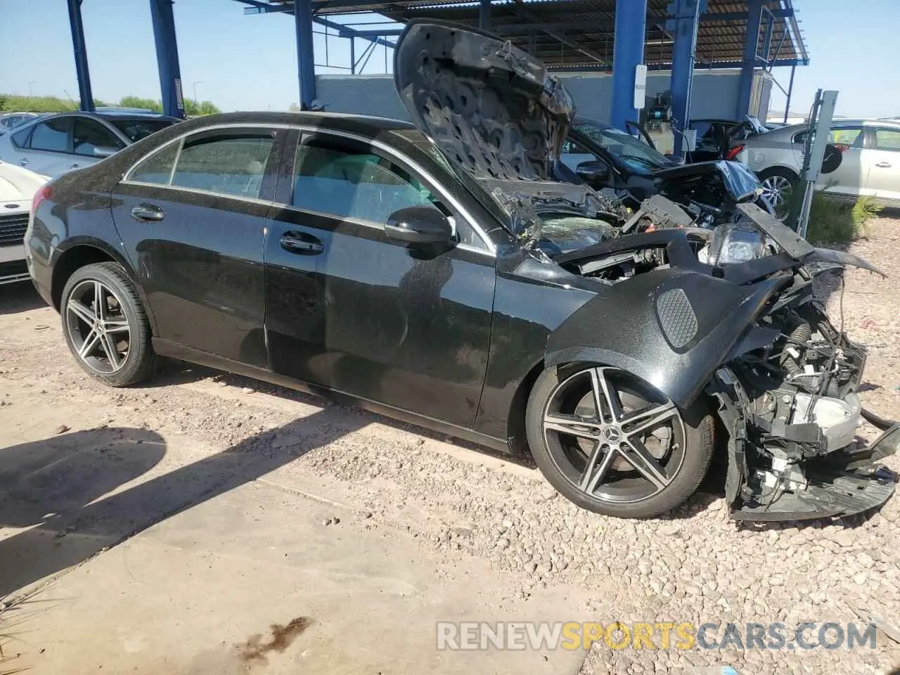 4 fotografías del automóvil dañado WDD3G4FB6KW020297 MERCEDES-BENZ A-CLASS 2019