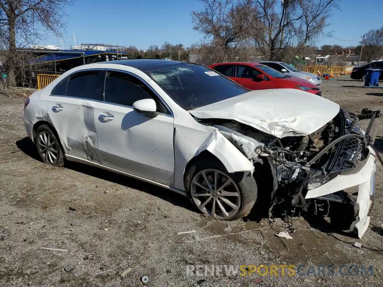 4 fotografías del automóvil dañado WDD3G4FB6KW026911 MERCEDES-BENZ A-CLASS 2019