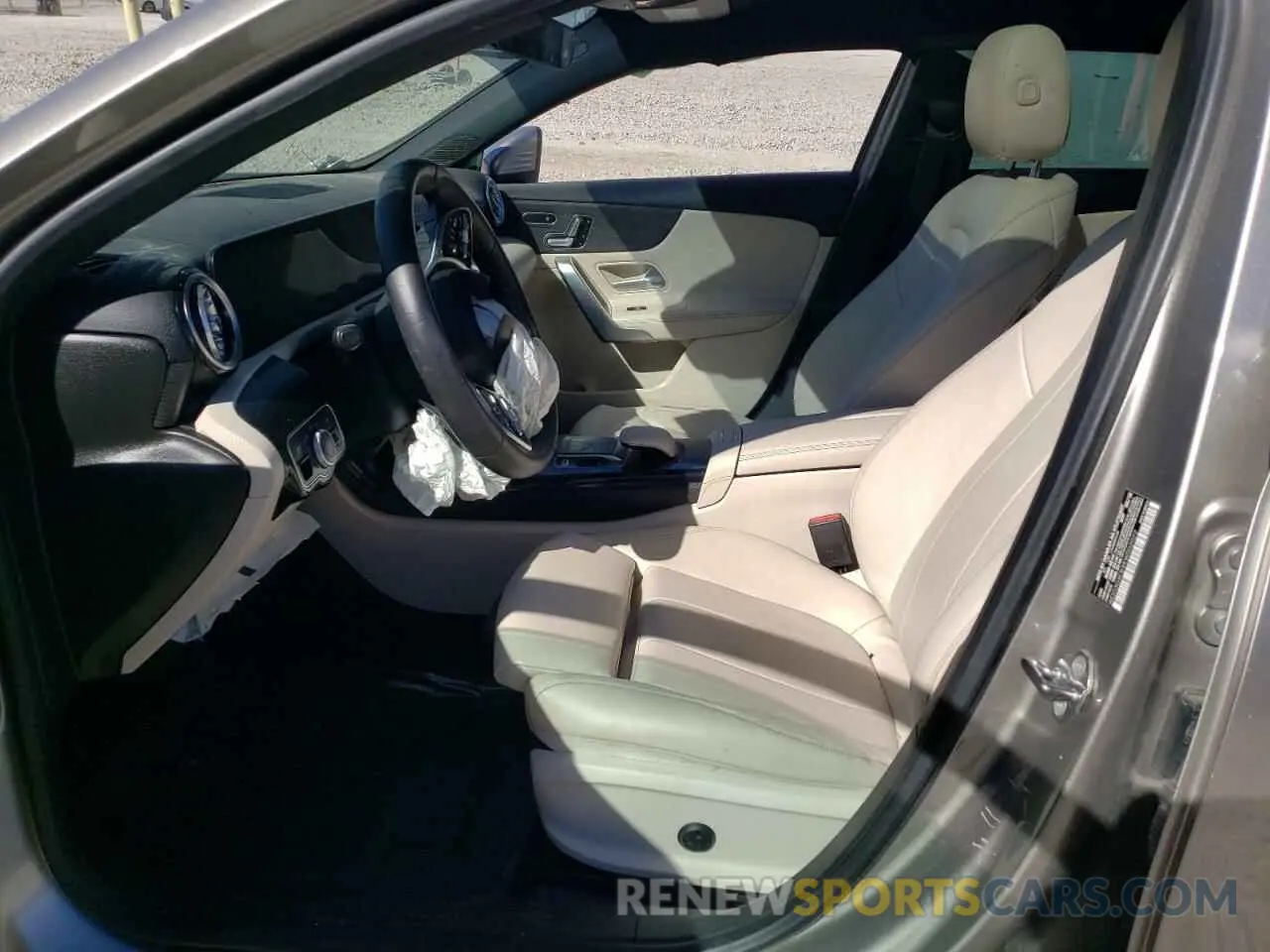 7 fotografías del automóvil dañado WDD3G4FB9KW002022 MERCEDES-BENZ A-CLASS 2019