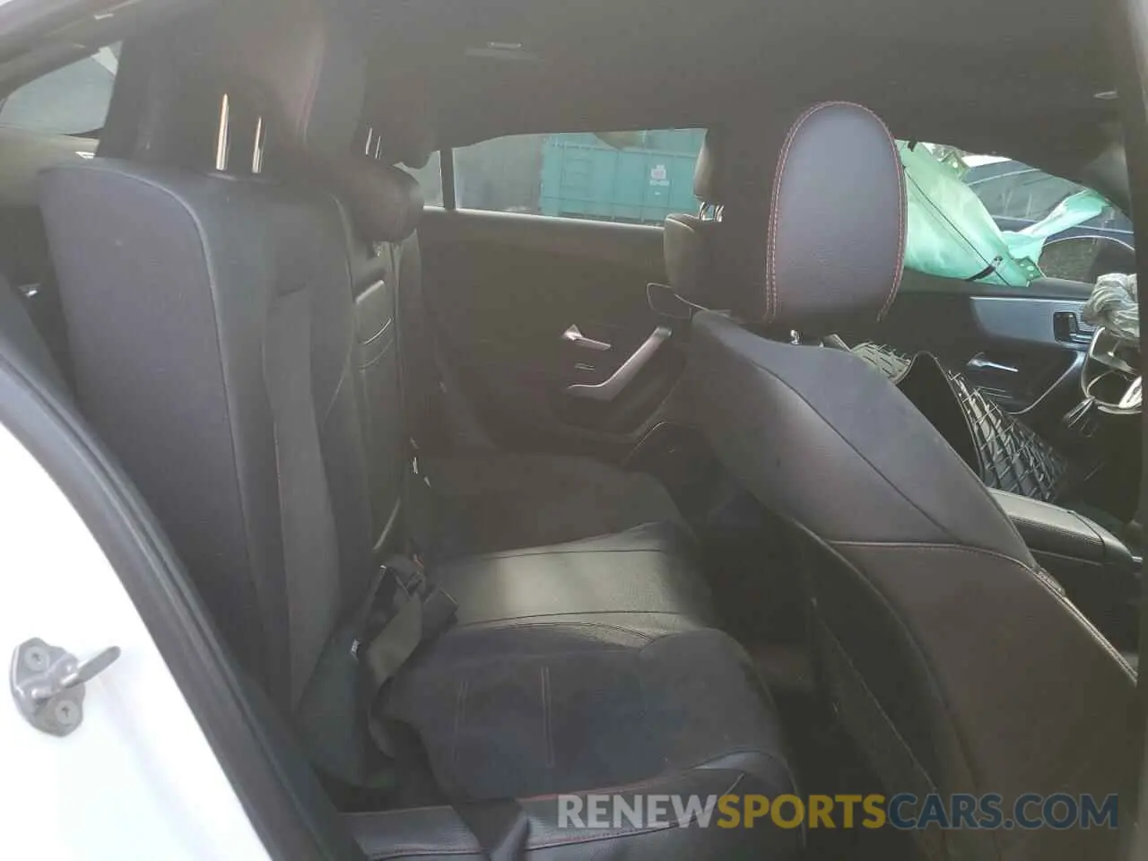 10 fotografías del automóvil dañado WDD3G4FB9KW021914 MERCEDES-BENZ A-CLASS 2019