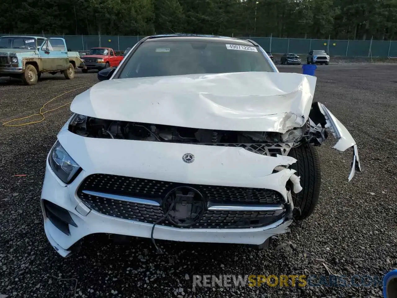 5 fotografías del automóvil dañado WDD3G4FB9KW021914 MERCEDES-BENZ A-CLASS 2019