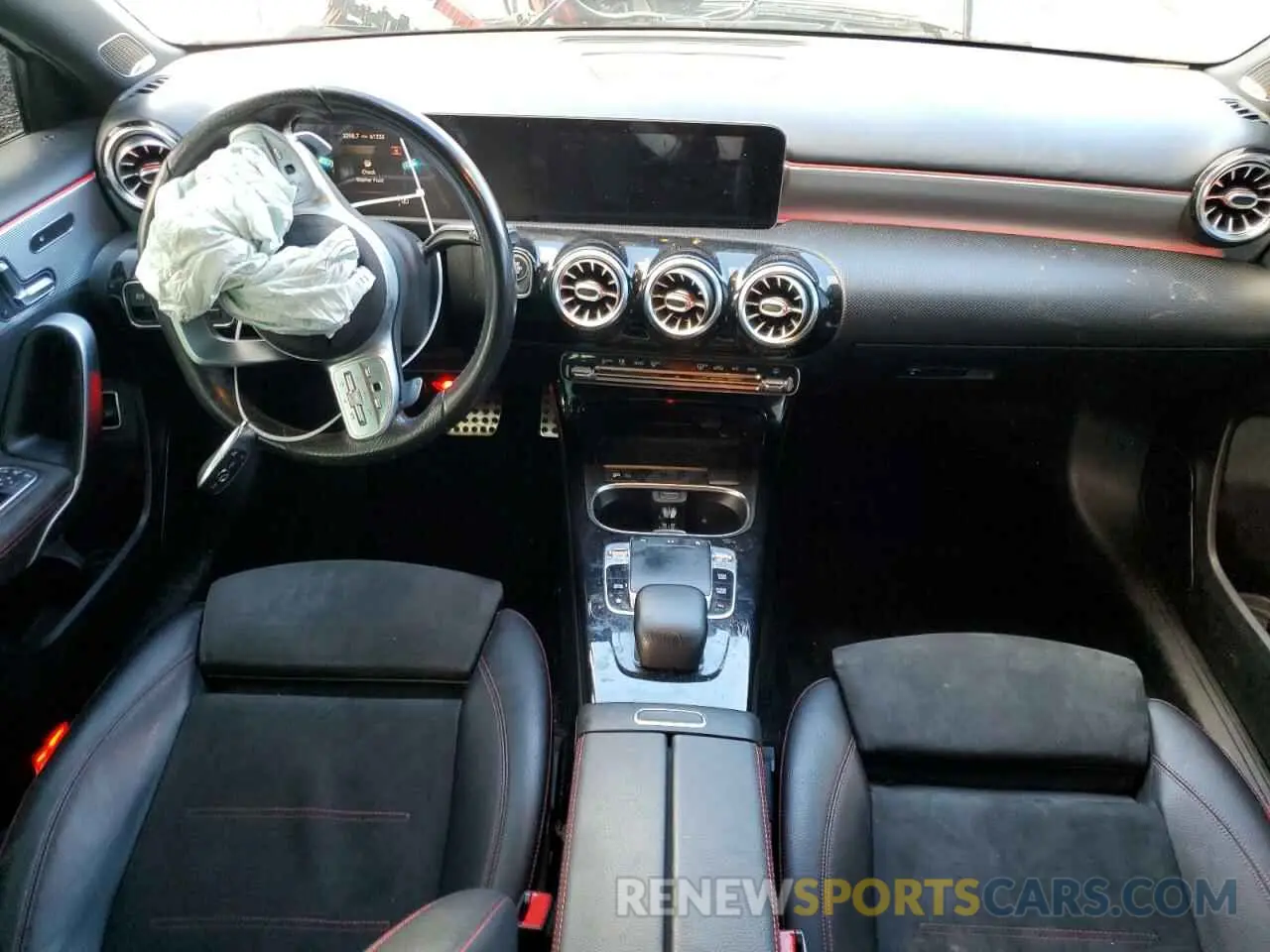 8 fotografías del automóvil dañado WDD3G4FB9KW021914 MERCEDES-BENZ A-CLASS 2019